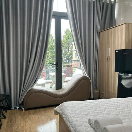 Trung An Hotel Hong Cam מראה חיצוני תמונה